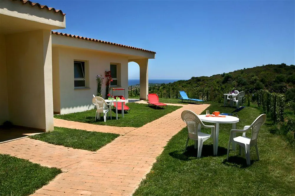 Hotel Pedra Ruja Budoni 3*,