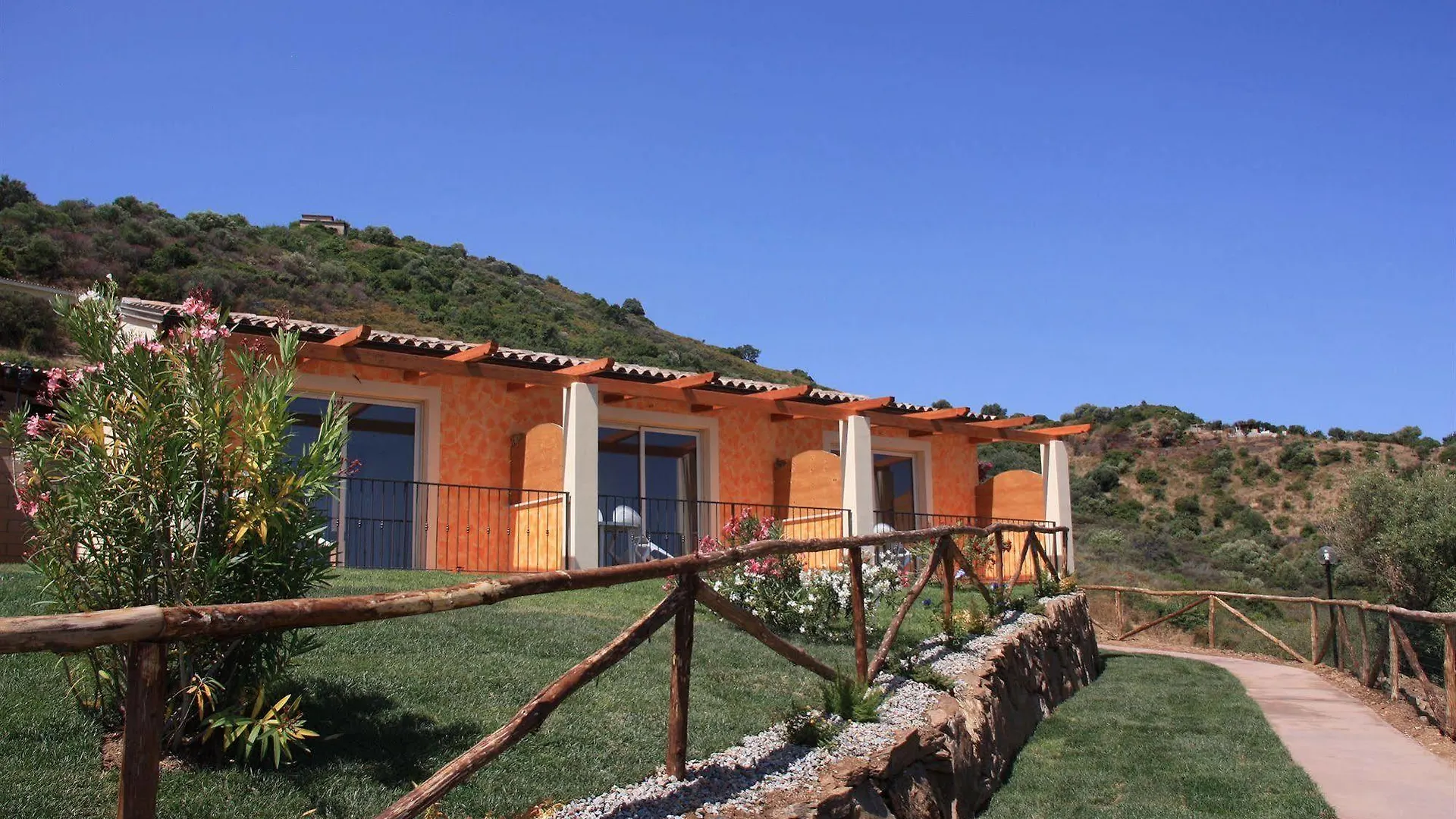 Hotel Pedra Ruja Budoni Itália